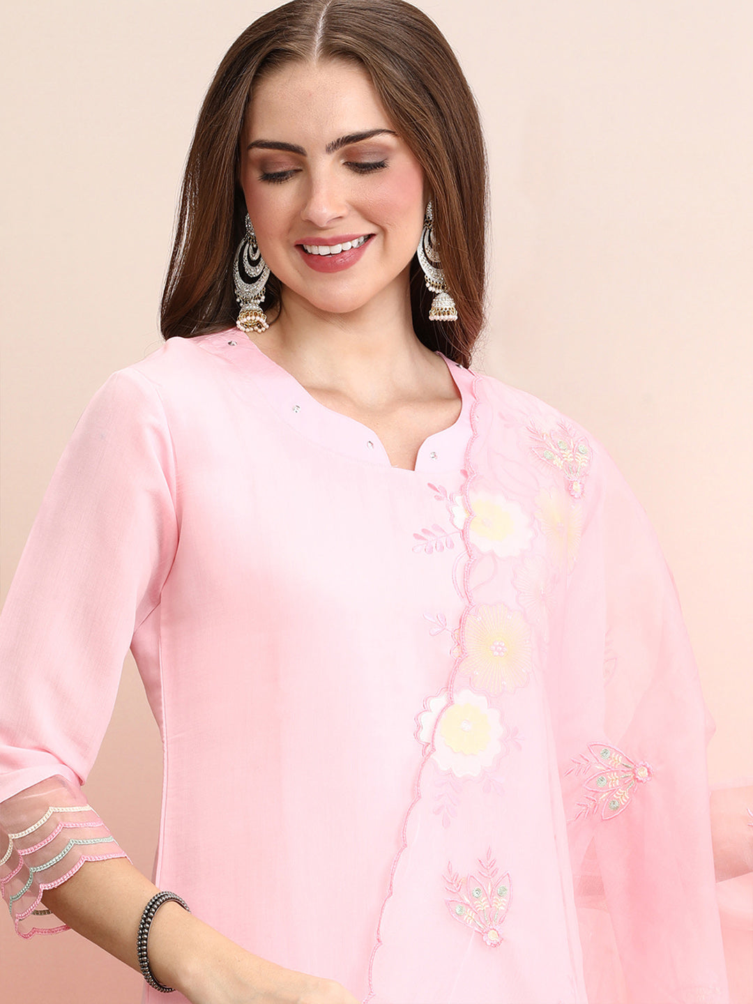 indo era, indoera, indo era kurta, heeramandi dress, heeramandi, dress for women, kurta for women, kurtaset for women, indo era kurta set, indo era suit, anarkali kurta, salwar suit, sharara set, cotton kurta, dress for women, kurta for women, birthday dress for women, gown for women, formal dress for women, party wear for women, summer dress, female kurti, cotton dress for women, kurta with dupatta, dressing style, casual look, new arrival for women, Pink suit