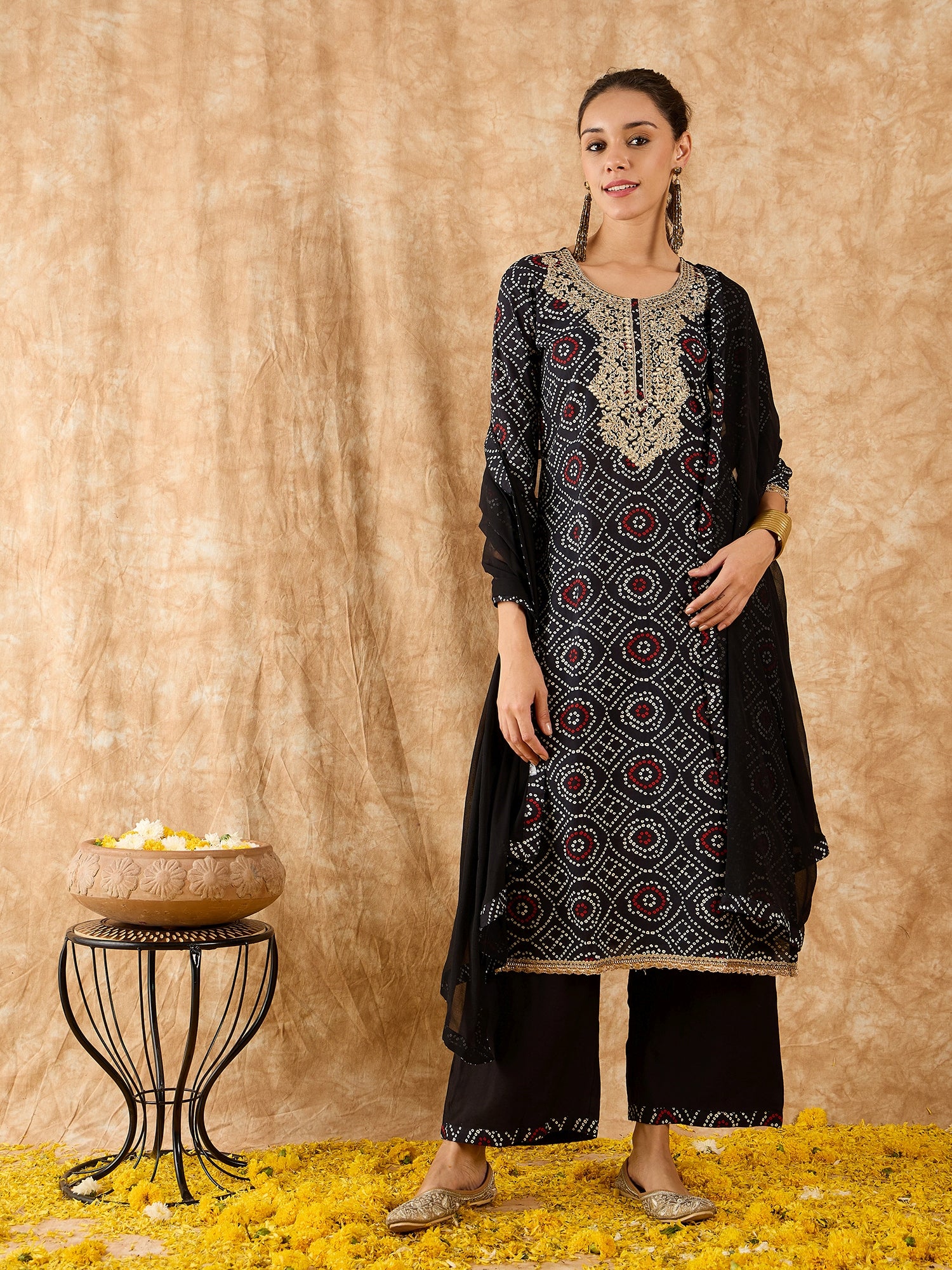 indo era, indoera, indo era kurta, heeramandi dress, heeramandi, dress for women, kurta for women, kurtaset for women, indo era kurta set, indo era suit, anarkali kurta, salwar suit, sharara set, cotton kurta, dress for women, kurta for women, birthday dress for women, gown for women, formal dress for women, party wear for women, summer dress, female kurti, cotton dress for women, kurta with dupatta, dressing style, casual look, new arrival for women, Black suit