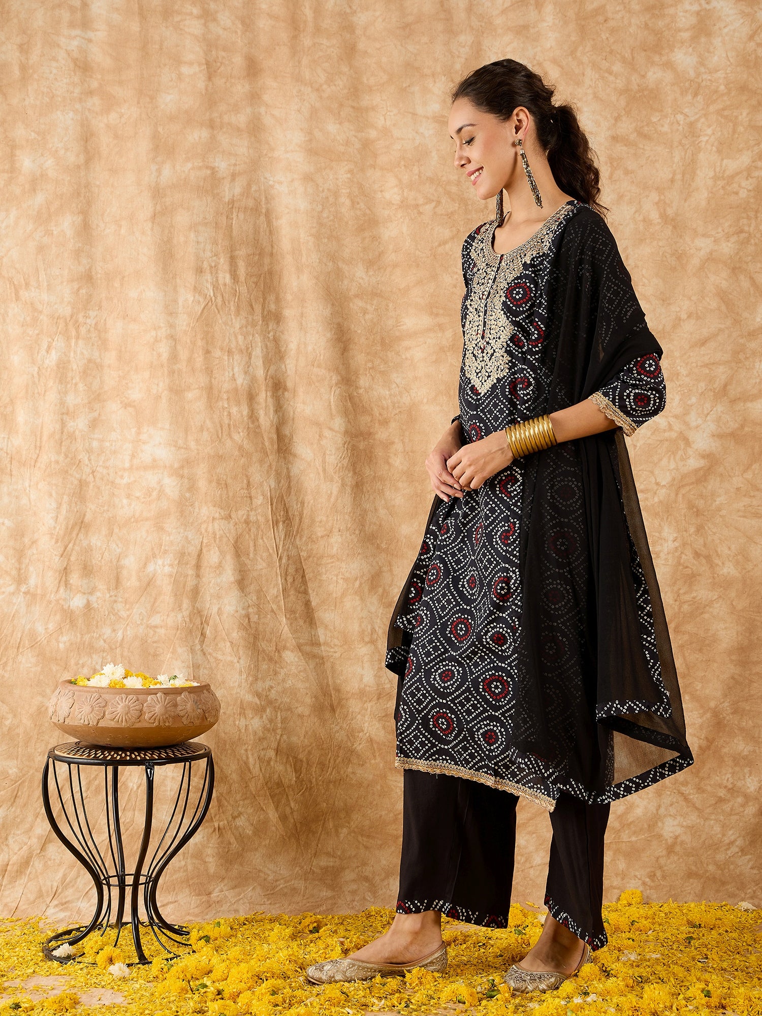 indo era, indoera, indo era kurta, heeramandi dress, heeramandi, dress for women, kurta for women, kurtaset for women, indo era kurta set, indo era suit, anarkali kurta, salwar suit, sharara set, cotton kurta, dress for women, kurta for women, birthday dress for women, gown for women, formal dress for women, party wear for women, summer dress, female kurti, cotton dress for women, kurta with dupatta, dressing style, casual look, new arrival for women, Black suit