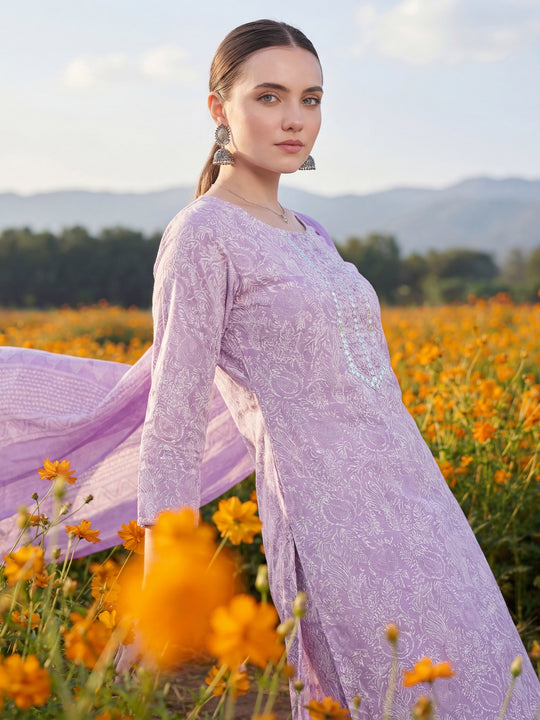 Lavender Printed Cotton Blend Straight Kurta Sets With Dupatta