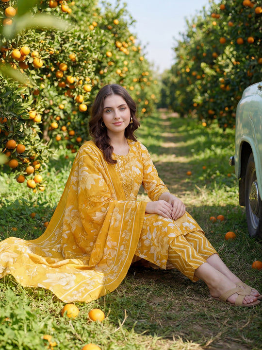 Mustard Printed Cotton Blend Straight Suit Sets With Dupatta