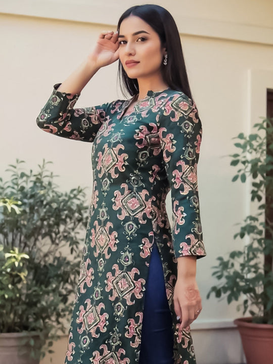 Green Printed Cotton Ethnic Motifs Straight Kurtas