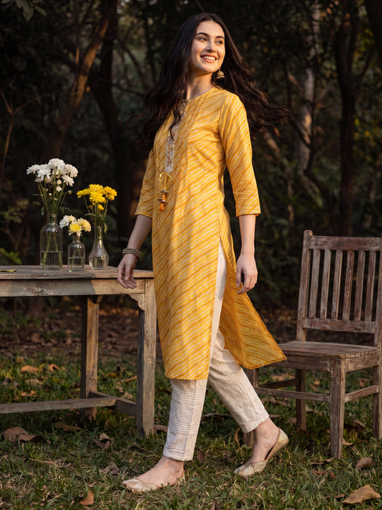 Yellow Printed Straight Cotton kurta