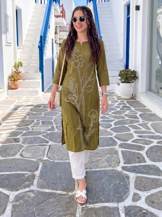 Indo Era Green Embroidered Straight Kurtas