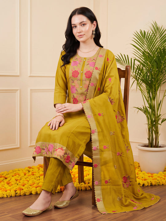 Indo Era Green Embroidered Straight Kurta Trousers With Dupatta Set