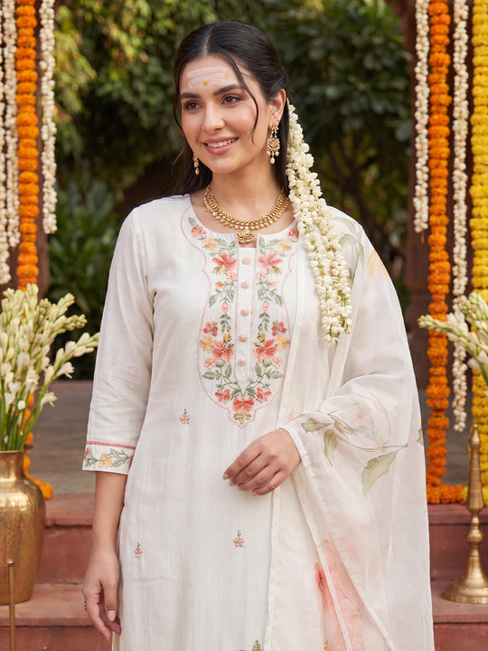 Off White Embroidered Cotton Blend Straight Round Neck Kurta Sets With Dupatta