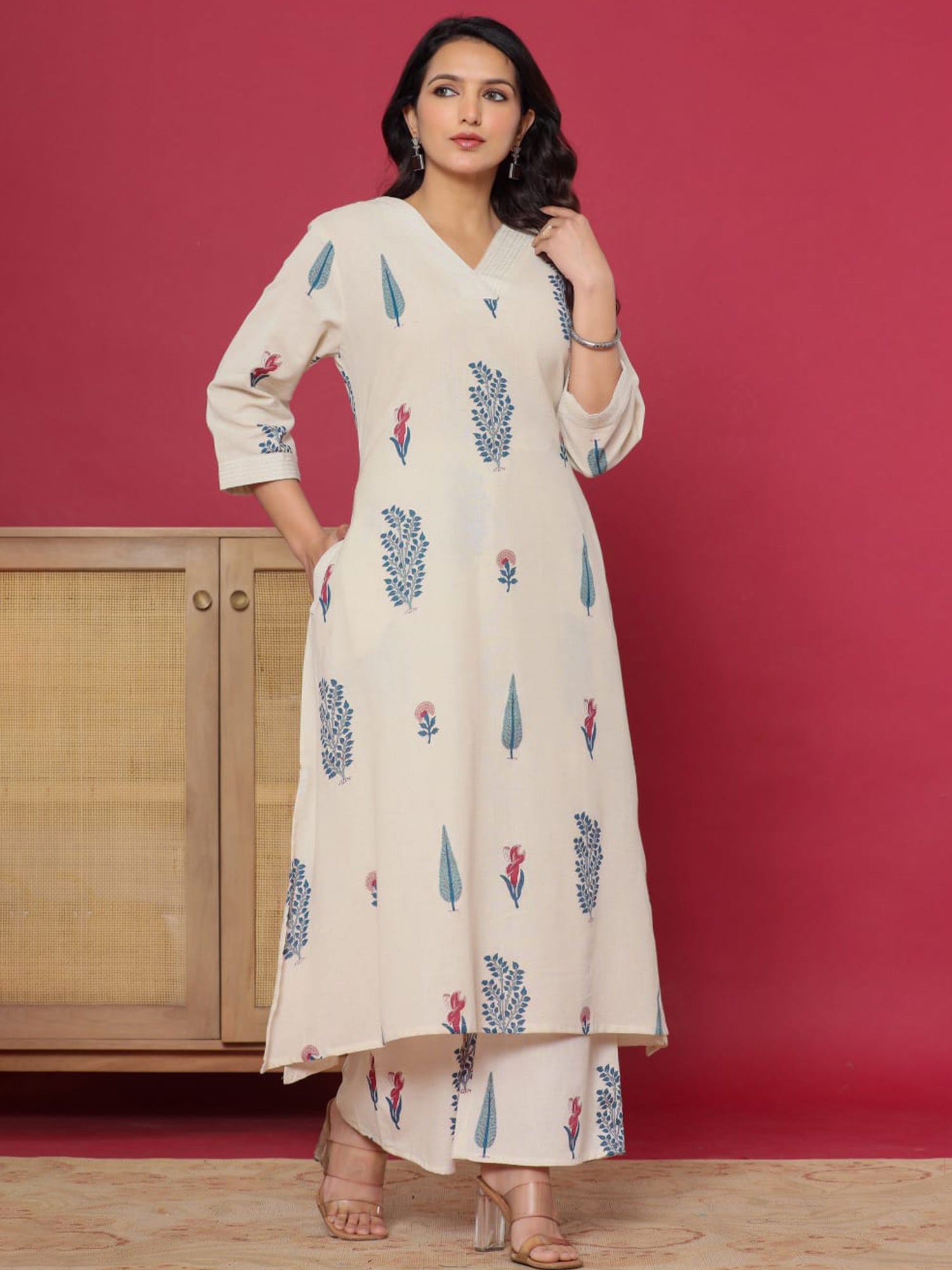 indo era, indoera, heeramandi dress, women kurta, kurta for women, women suit, 3 piece dress for women, 2 piece suit for women, sundress, summer sale, summer look, dress for wedding, birthday outfit for women, kurti, anarkali suit, pakistani suit, coord set women, maxi sundress for women, women suit, summer dress, salwar suit, cotton kurta for women, sharara suit for women, plazo suit, sleeveless kurti, office wear for women, party wear for women, dress for mother day, mother day outfit,