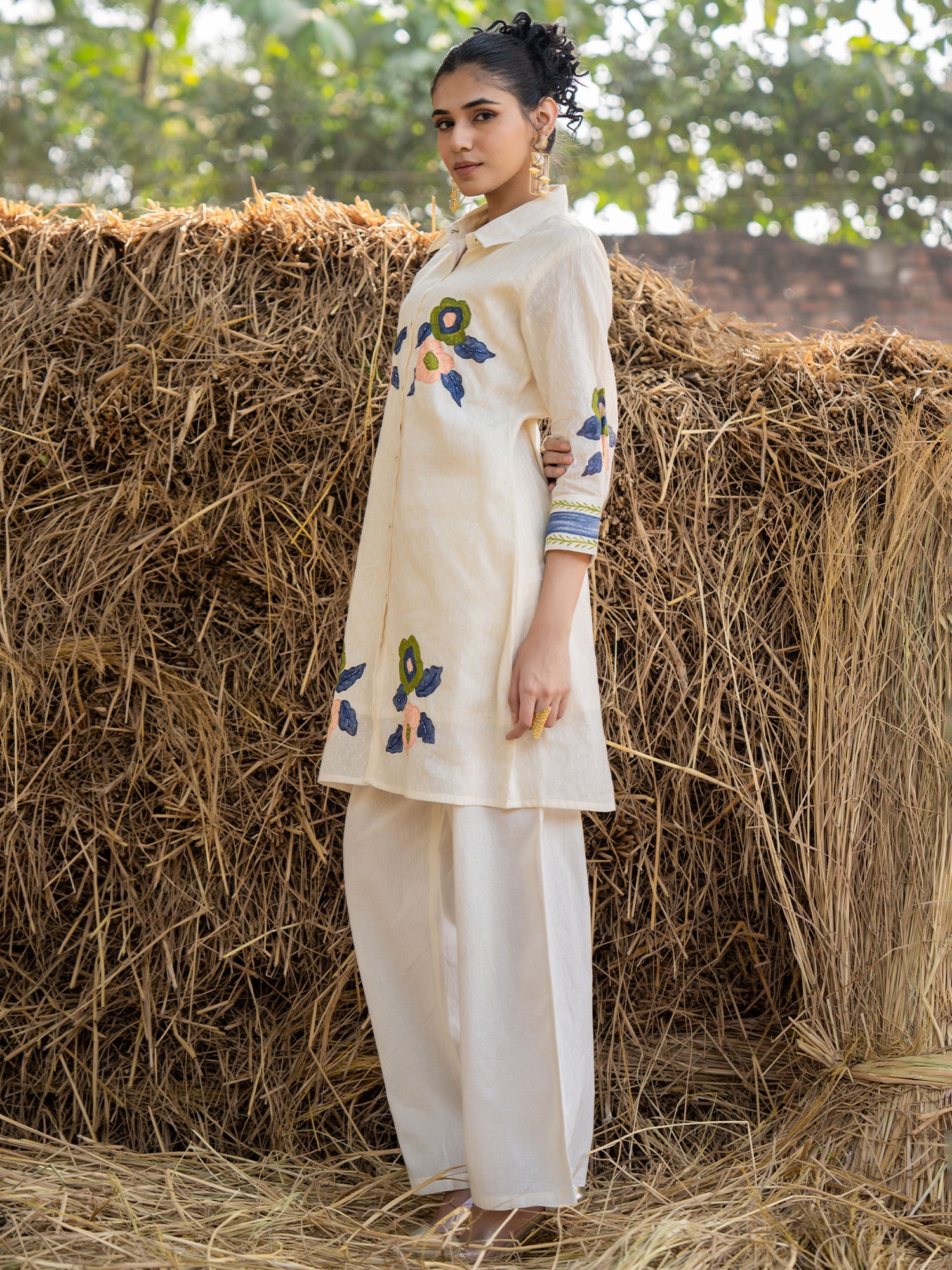 indo era, indo era kurta set, indo era suit, Kurta Set, Kurta set for women, cotton kurta set, indo era kurta set for women, Anarkali Kurta Set, Palazzo Kurta Set, Sleeveless Kurta, Embroidered Kurta, New Arrivals, Work wear, Dress, Best seller, Heeramandi dress, Summer sale, Summer suit, Wedding collection, Special offer, plus size, Spring summer, party wear, Summer Special, Printed Kurta, wedding wear, outfit ideas, Straight Kurta, Cotton Outfit, A line dress, dress for women,Off White kurta set