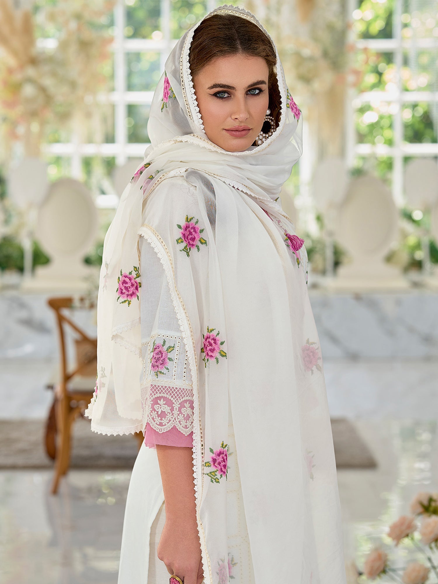 indo era, suit, kurta set for women, indo era kurta, kurta sets for ladies, summer dresses for women, 3 piece suit, cotton kurta set for women, new arrivals, women kurti plazo set, women in suit, kurta suit, floral kurta, short suit, spring summer, Off White suit