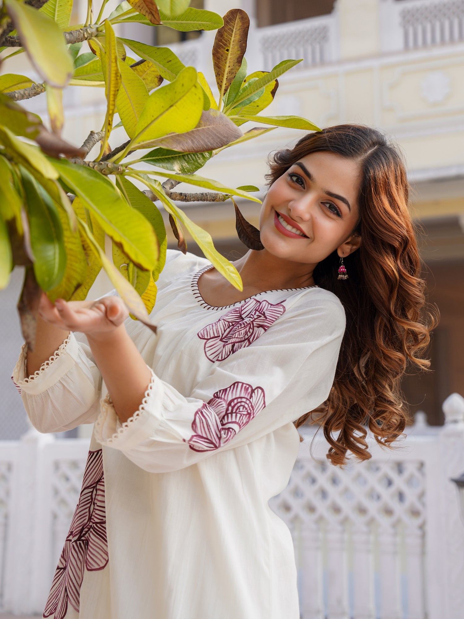 indo era, indoera, indo era kurta, heeramandi dress, heeramandi, dress for women, kurta for women, kurtaset for women, indo era kurta set, indo era suit, anarkali kurta, salwar suit, sharara set, cotton kurta, dress for women, kurta for women, birthday dress for women, gown for women, formal dress for women, party wear for women, summer dress, female kurti, cotton dress for women, kurta with dupatta, dressing style, casual look, new arrival for women, Off White suit