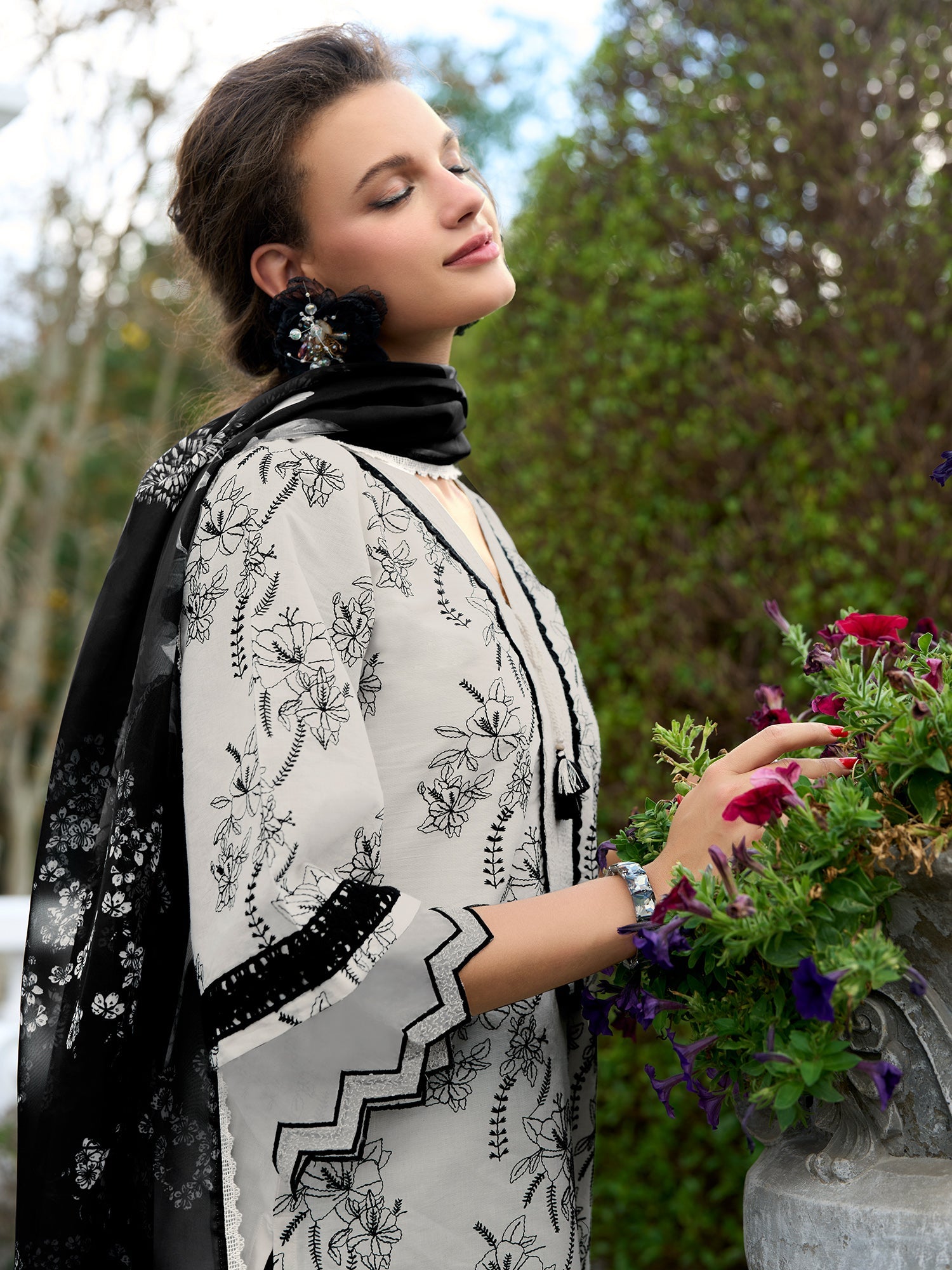 new kurta set, wedding dress, kurta set for women, kurta for women, co ord sets women, short kurti for women, kurti set for women, female kurti, wedding dress, wedding outfit, dresses for wedding, anarkali kurta set, cotton kurta set, two piece dress for women, cotton kurti, white kurta set for women, haldi dress, party wear kurta set for women, cotton kurta sets, sharara set, palazzo set, dhoti kurta set, kurta pant set, mehndi dress, sleeveless kurti, dress for rathyatra,