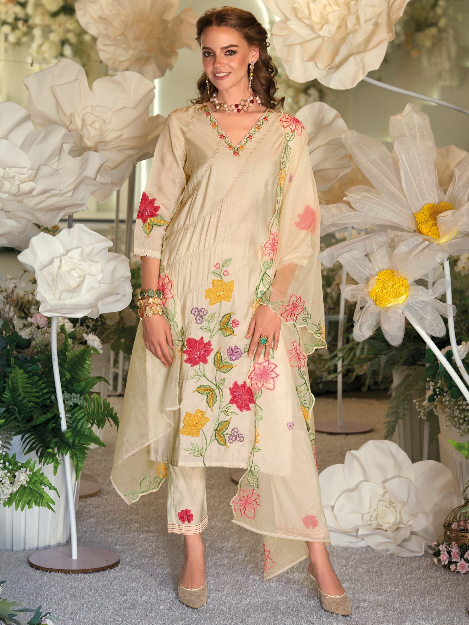 indo era, indoera, heeramandi dress, women kurta, kurta for women, women suit, 3 piece dress for women, 2 piece suit for women, sundress, summer sale, summer look, dress for wedding, birthday outfit for women, kurti, anarkali suit, pakistani suit, coord set women, maxi sundress for women, women suit, summer dress, salwar suit, cotton kurta for women, sharara suit for women, plazo suit, sleeveless kurti, office wear for women, party wear for women, dress for mother day, mother day outfit,