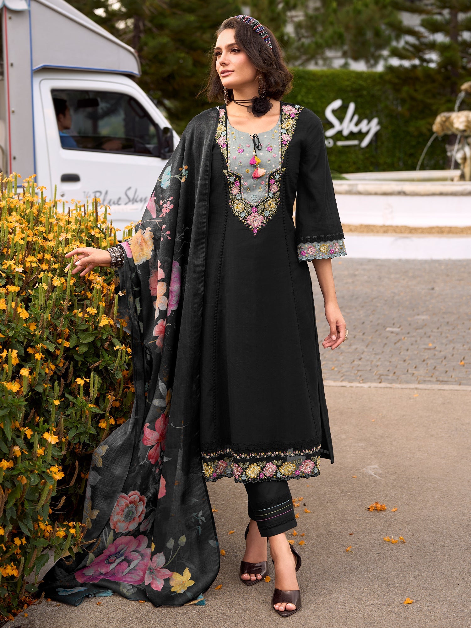 new kurta set, wedding dress, kurta set for women, kurta for women, co ord sets women, short kurti for women, kurti set for women, female kurti, wedding dress, wedding outfit, dresses for wedding, anarkali kurta set, cotton kurta set, two piece dress for women, cotton kurti, white kurta set for women, haldi dress, party wear kurta set for women, cotton kurta sets, sharara set, palazzo set, dhoti kurta set, kurta pant set, mehndi dress, sleeveless kurti, dress for rathyatra,
