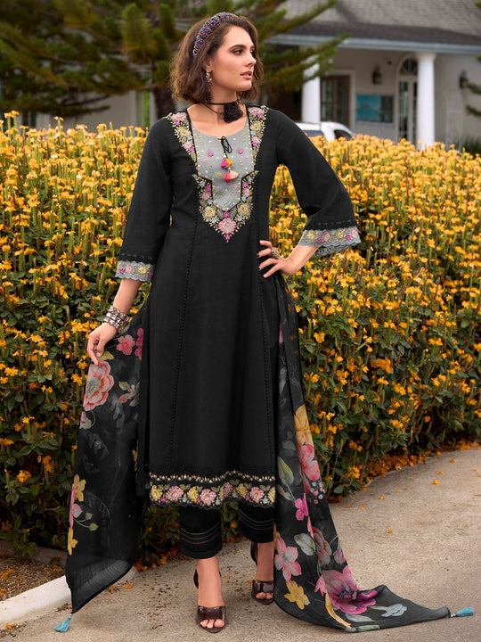 Women Black Embroidered Pure Cotton Anarkali Kurta Sets With Dupatta