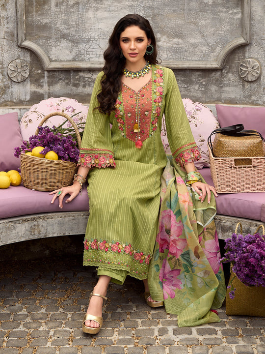 Women Green Embroidered Pure Cotton Anarkali Kurta Sets With Dupatta