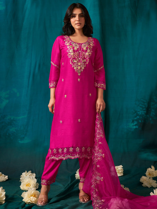 Pink Kurta Set With Dupatta For Women Fit With Every Occasion & Everyday Wear, At Affordable Price with Great Discounts, Easy Return & Exchange.