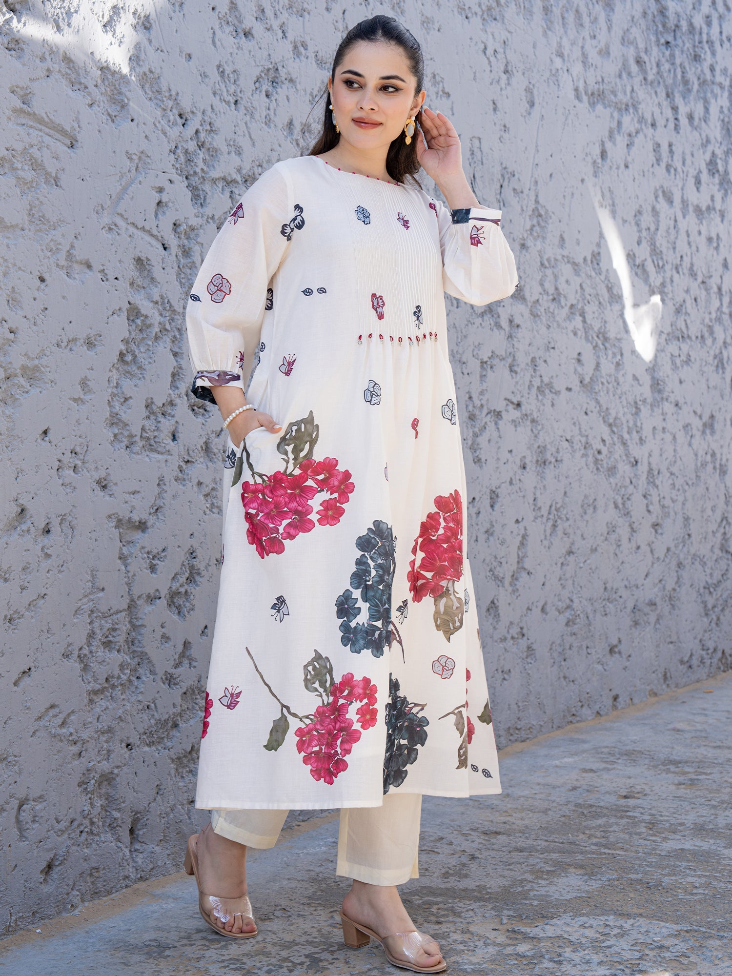 Off White Printed A-Line Pure Cotton kurta pant set