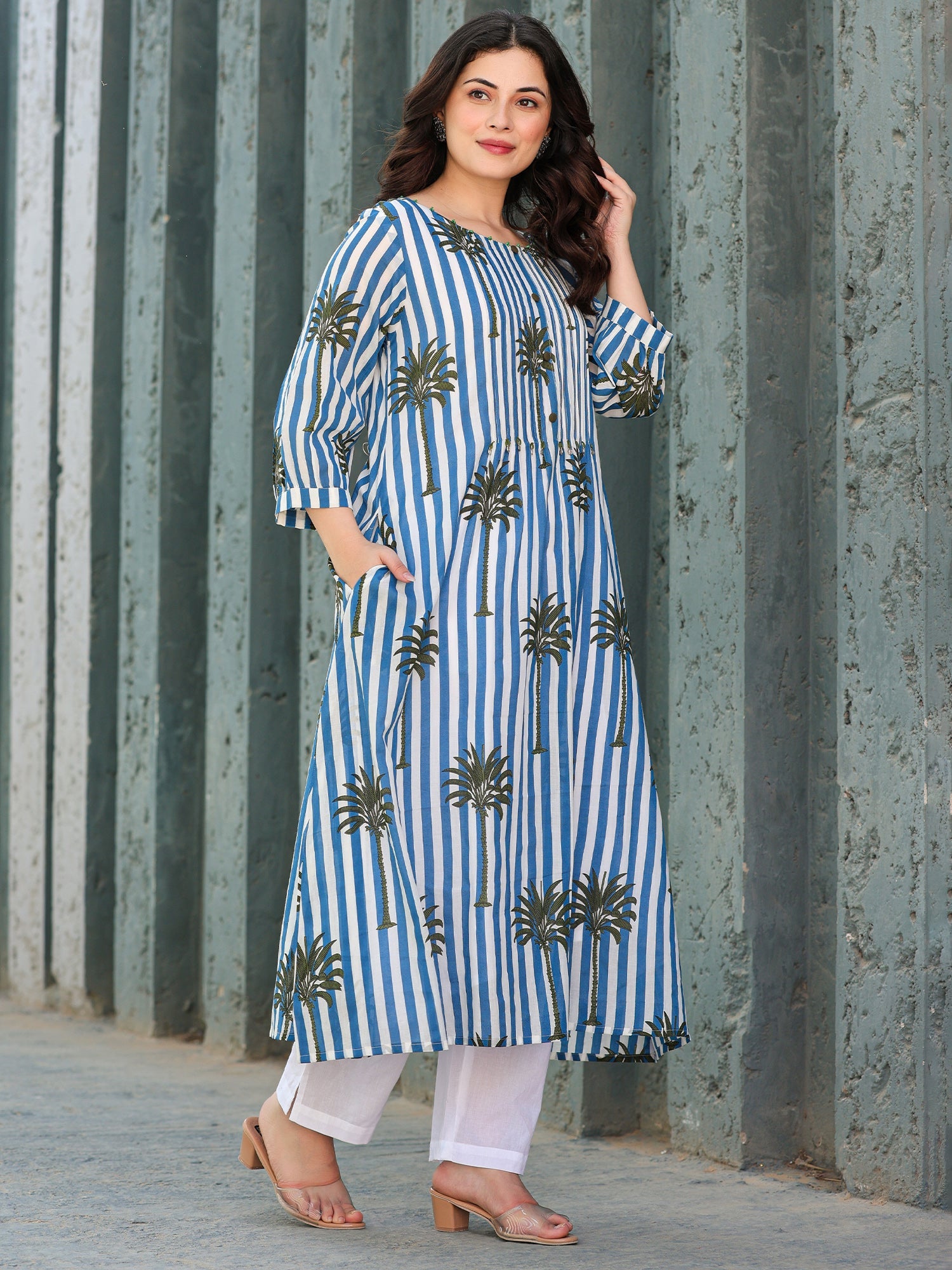 Multi Kurta Set For Women At Affordable Price Fit With Every Occasion & Daily Wear, Easy Return & Exchange Available, Shop Now.
