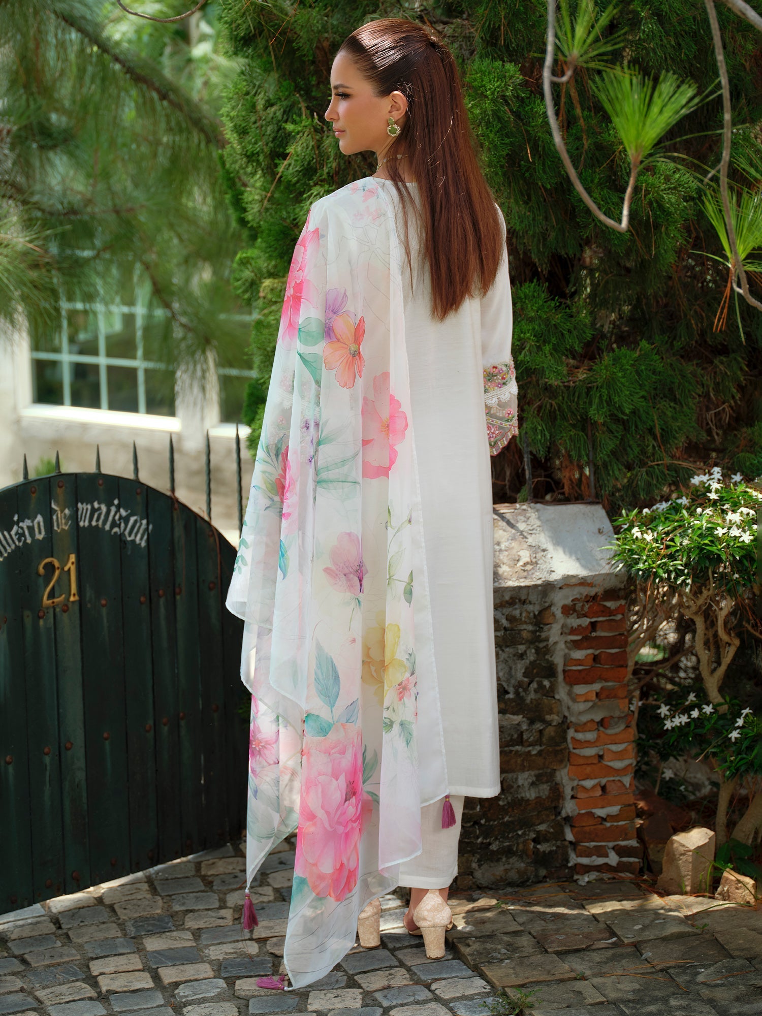 new kurta set, wedding dress, kurta set for women, kurta for women, co ord sets women, short kurti for women, kurti set for women, female kurti, wedding dress, wedding outfit, dresses for wedding, anarkali kurta set, cotton kurta set, two piece dress for women, cotton kurti, white kurta set for women, haldi dress, party wear kurta set for women, cotton kurta sets, sharara set, palazzo set, dhoti kurta set, kurta pant set, mehndi dress, sleeveless kurti, dress for rathyatra,