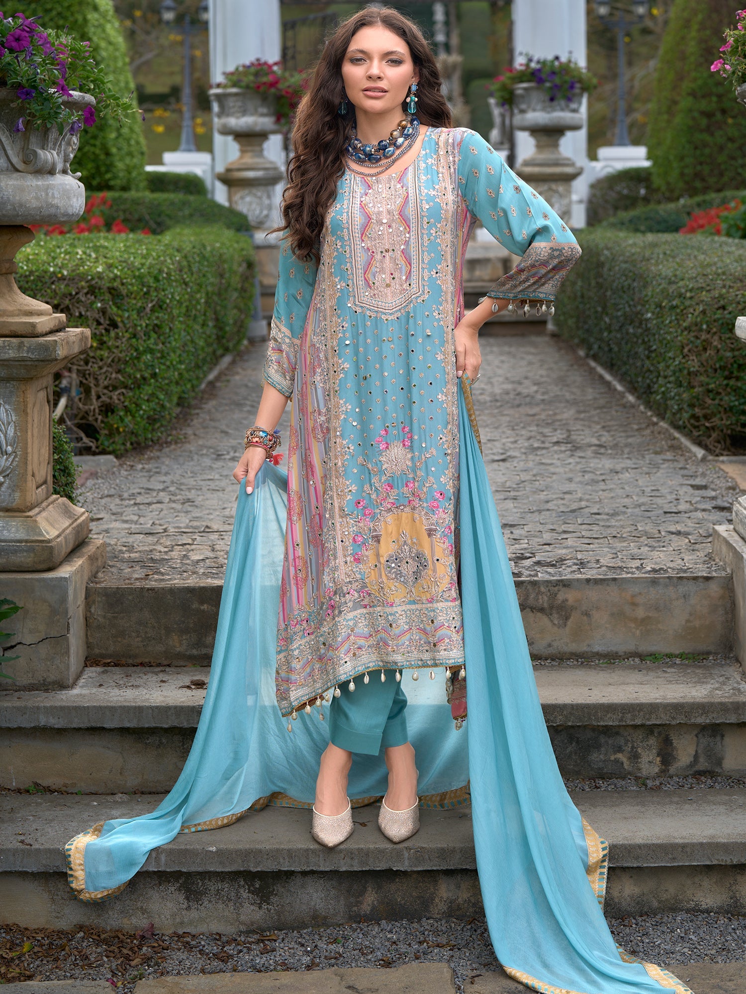 Blue Kurta Set With Dupatta For Women Fit With Every Occasion & Everyday Wear, At Affordable Price with Great Discounts, Easy Return & Exchange.