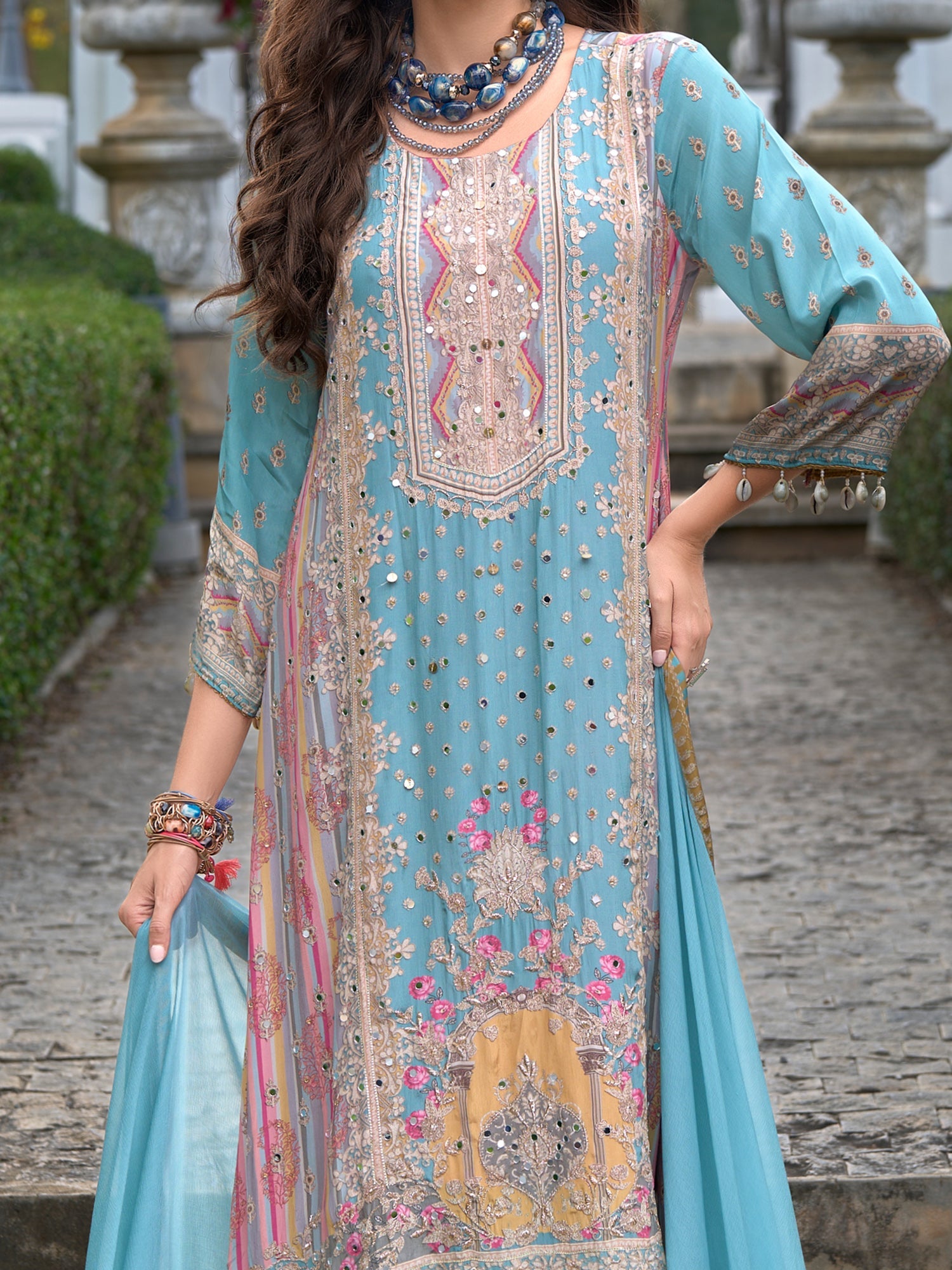 Blue Kurta Set With Dupatta For Women Fit With Every Occasion & Everyday Wear, At Affordable Price with Great Discounts, Easy Return & Exchange.