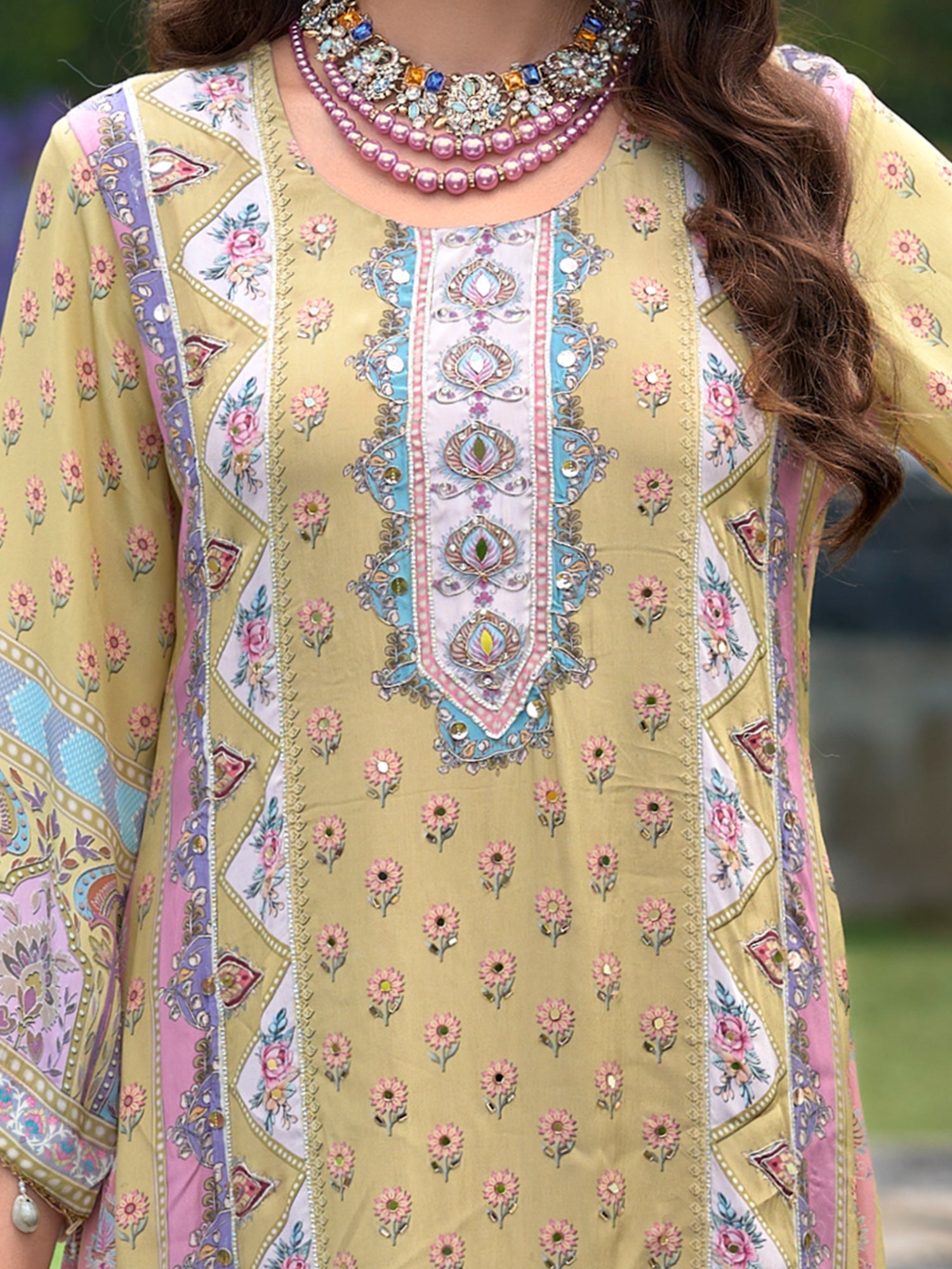 Yellow Kurta Set With Dupatta For Women Fit With Every Occasion & Everyday Wear, At Affordable Price with Great Discounts, Easy Return & Exchange.
