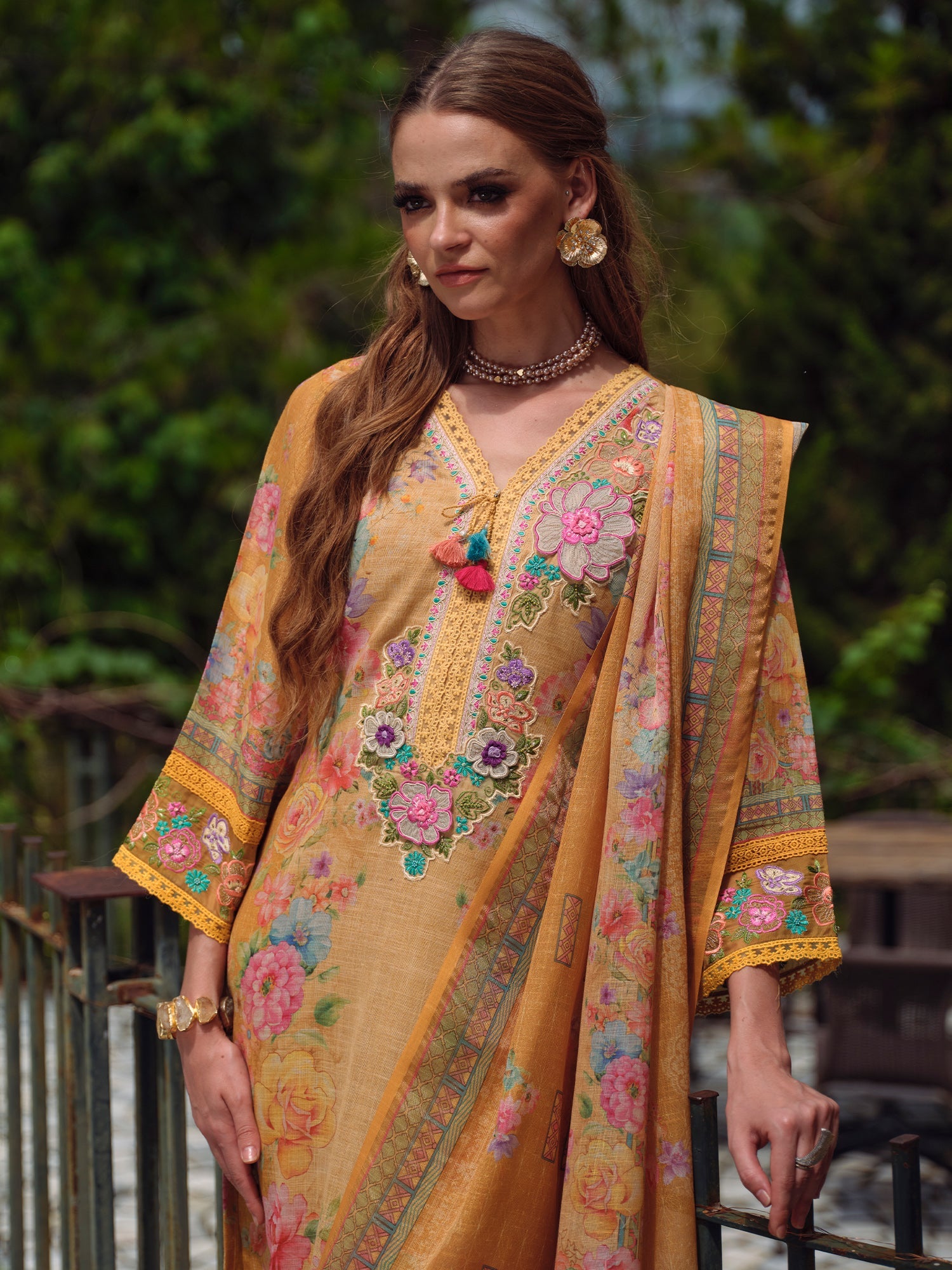 Yellow Kurta Set With Dupatta For Women Fit With Every Occasion & Everyday Wear, At Affordable Price with Great Discounts, Easy Return & Exchange.