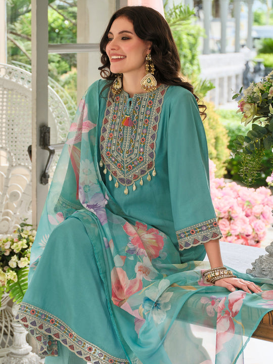 Sea Green Embroidered Cotton Blend Straight Kurta Sets With Dupatta