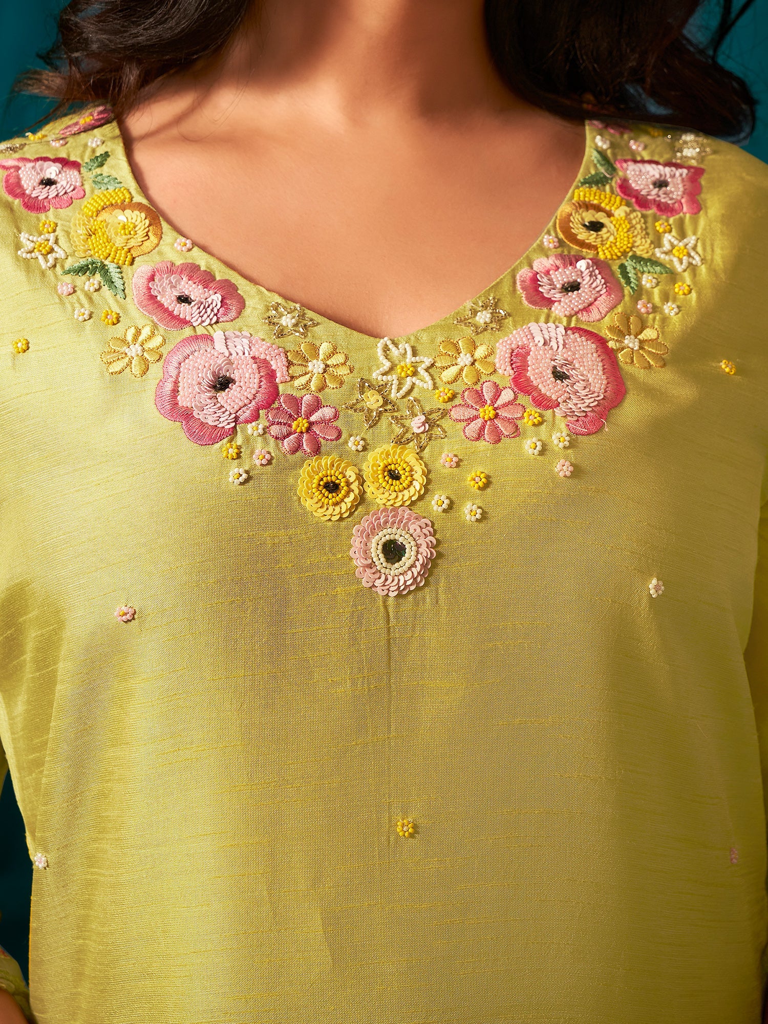 Olive Kurta Set With Dupatta For Women Fit With Every Occasion & Everyday Wear, At Affordable Price with Great Discounts, Easy Return & Exchange.