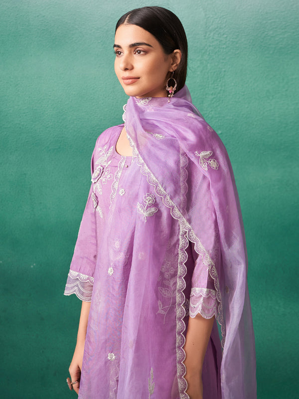 Women Lavender Embroidered Silk Blend Straight Kurta Trouser With Dupatta