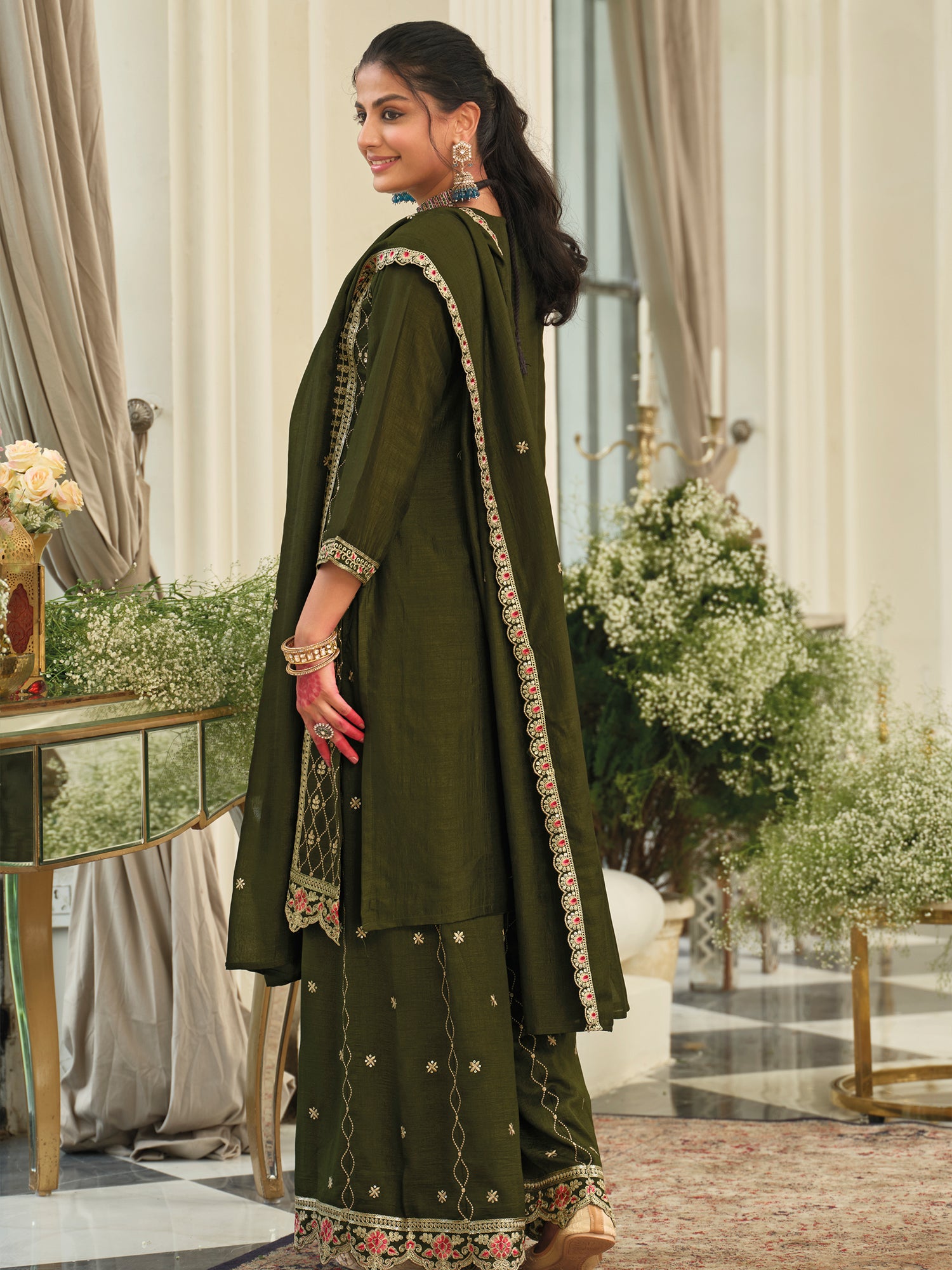 Green Embroidered Silk Blend Straight Kurta Palazzos With Dupatta