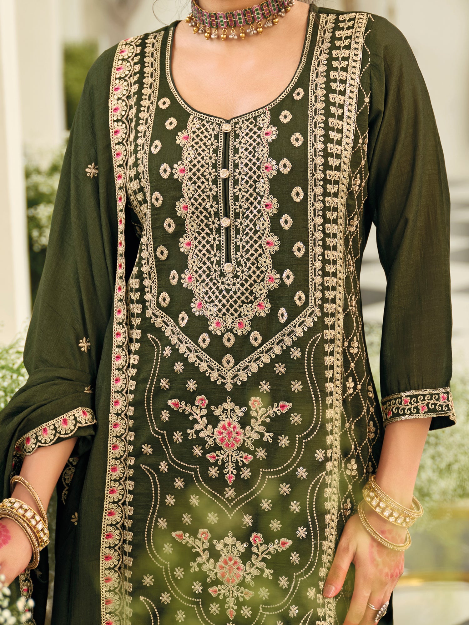 Green Embroidered Silk Blend Straight Kurta Palazzos With Dupatta