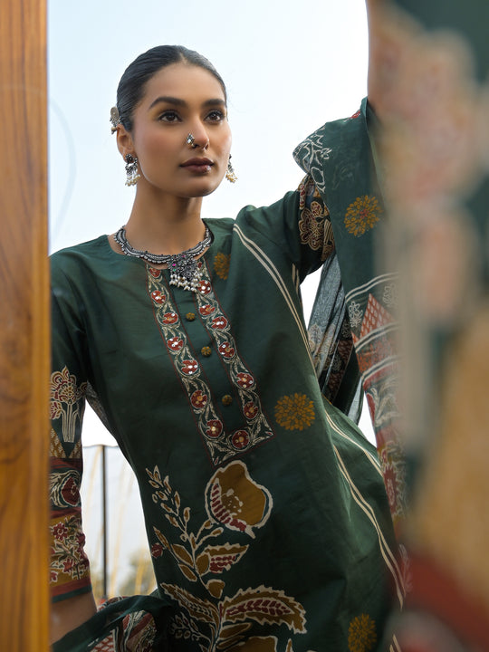 Indo Era Green Printed Straight Kurta Trousers With Dupatta Set
