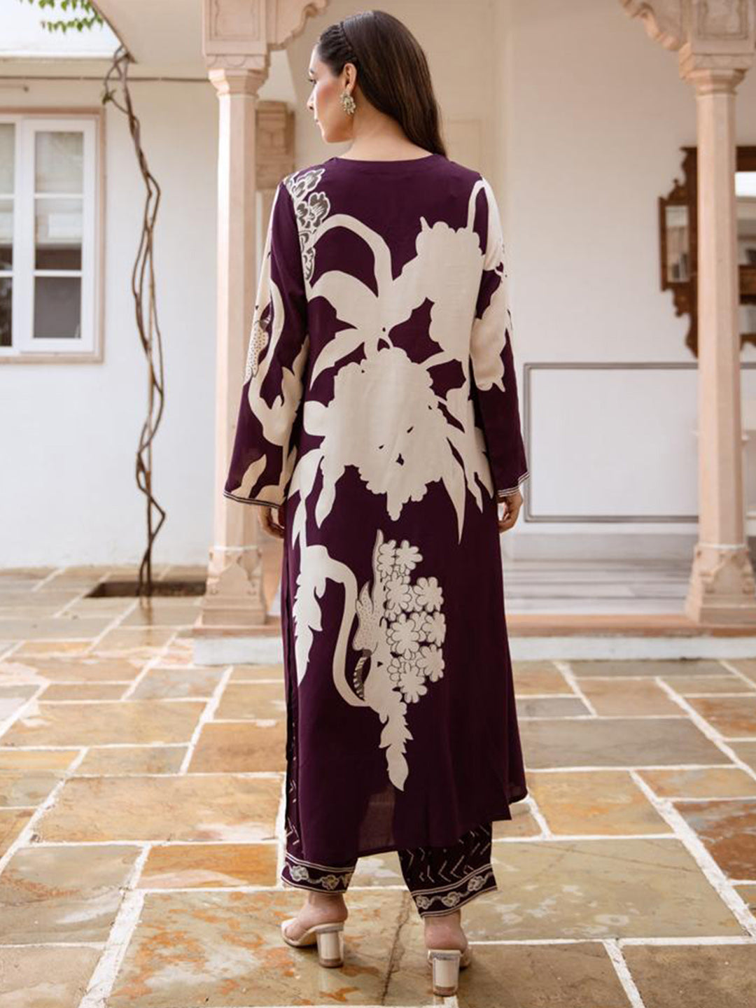 indo era, indoera, heeramandi dress, women kurta, kurta for women, women suit, 3 piece dress for women, 2 piece suit for women, sundress, summer sale, summer look, dress for wedding, birthday outfit for women, kurti, anarkali suit, pakistani suit, coord set women, maxi sundress for women, women suit, summer dress, salwar suit, cotton kurta for women, sharara suit for women, plazo suit, sleeveless kurti, office wear for women, party wear for women, dress for mother day, mother day outfit,