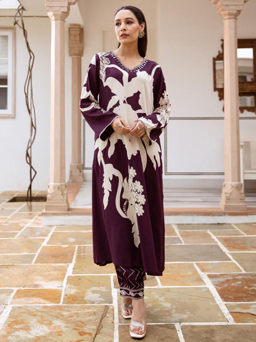 indo era, indoera, heeramandi dress, women kurta, kurta for women, women suit, 3 piece dress for women, 2 piece suit for women, sundress, summer sale, summer look, dress for wedding, birthday outfit for women, kurti, anarkali suit, pakistani suit, coord set women, maxi sundress for women, women suit, summer dress, salwar suit, cotton kurta for women, sharara suit for women, plazo suit, sleeveless kurti, office wear for women, party wear for women, dress for mother day, mother day outfit,