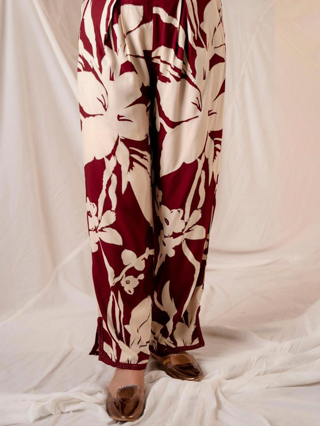 indo era, indoera, heeramandi dress, women kurta, kurta for women, women suit, 3 piece dress for women, 2 piece suit for women, sundress, summer sale, summer look, dress for wedding, birthday outfit for women, kurti, anarkali suit, pakistani suit, coord set women, maxi sundress for women, women suit, summer dress, salwar suit, cotton kurta for women, sharara suit for women, plazo suit, sleeveless kurti, office wear for women, party wear for women, dress for mother day, mother day outfit,