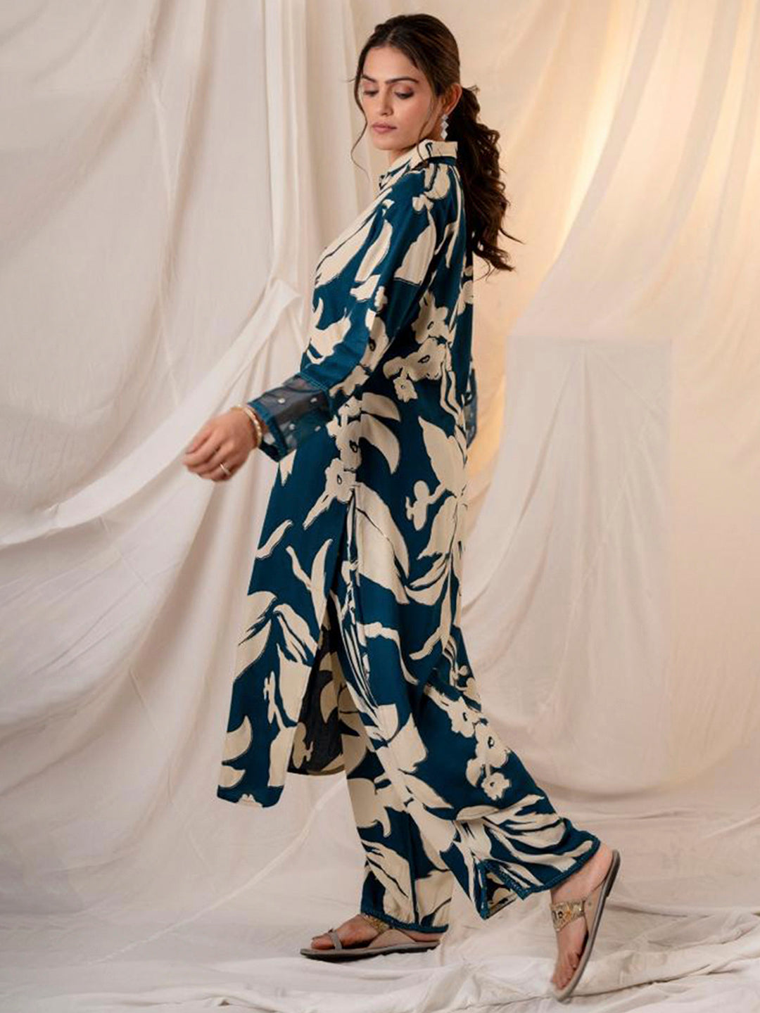 indo era, indoera, heeramandi dress, women kurta, kurta for women, women suit, 3 piece dress for women, 2 piece suit for women, sundress, summer sale, summer look, dress for wedding, birthday outfit for women, kurti, anarkali suit, pakistani suit, coord set women, maxi sundress for women, women suit, summer dress, salwar suit, cotton kurta for women, sharara suit for women, plazo suit, sleeveless kurti, office wear for women, party wear for women, dress for mother day, mother day outfit,