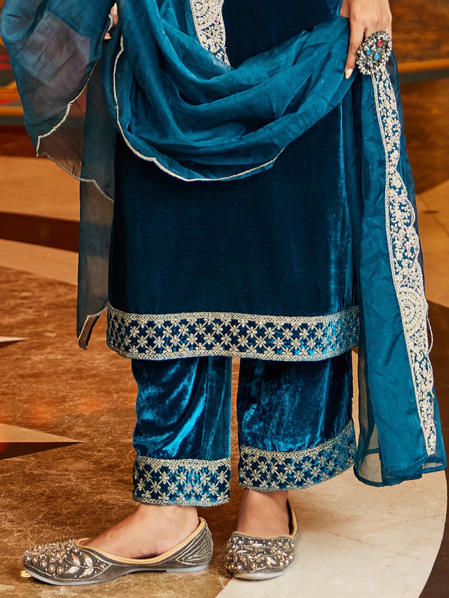 indo era, indoera, heeramandi dress, women kurta, kurta for women, women suit, 3 piece dress for women, 2 piece suit for women, sundress, summer sale, summer look, dress for wedding, birthday outfit for women, kurti, anarkali suit, pakistani suit, coord set women, maxi sundress for women, women suit, summer dress, salwar suit, cotton kurta for women, sharara suit for women, plazo suit, sleeveless kurti, office wear for women, party wear for women, dress for mother day, mother day outfit,