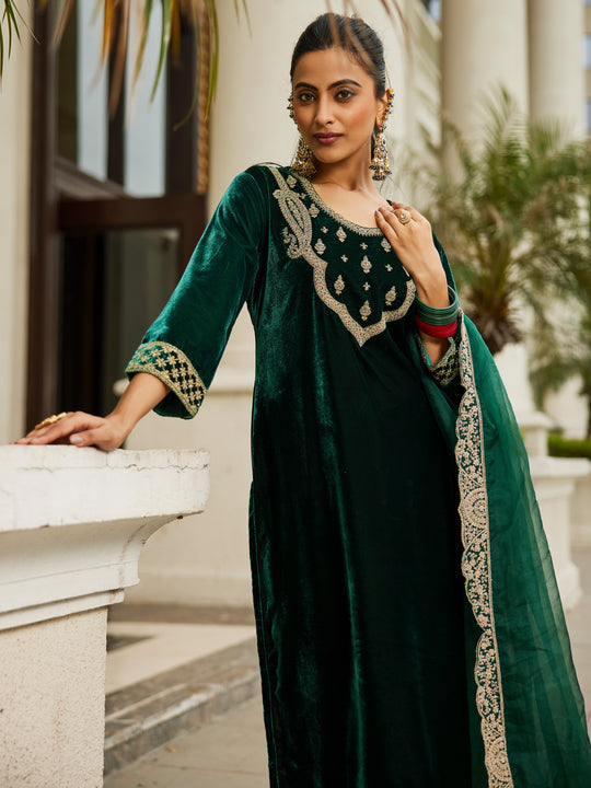 Indo Era Green Embroidered Straight Kurta Trousers With Dupatta set