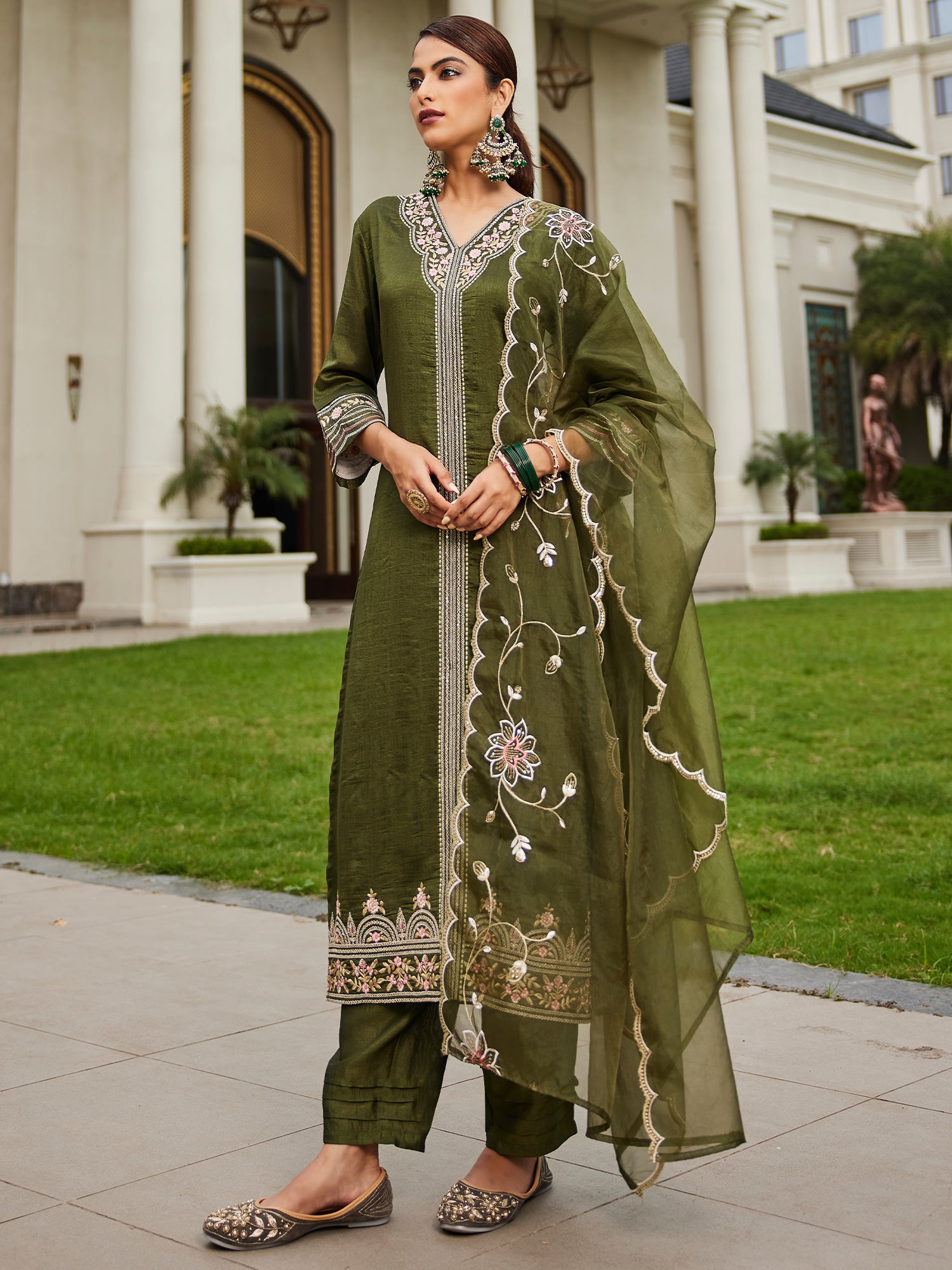 indo era, indoera, heeramandi dress, women kurta, kurta for women, women suit, 3 piece dress for women, 2 piece suit for women, sundress, summer sale, summer look, dress for wedding, birthday outfit for women, kurti, anarkali suit, pakistani suit, coord set women, maxi sundress for women, women suit, summer dress, salwar suit, cotton kurta for women, sharara suit for women, plazo suit, sleeveless kurti, office wear for women, party wear for women, dress for mother day, mother day outfit,
