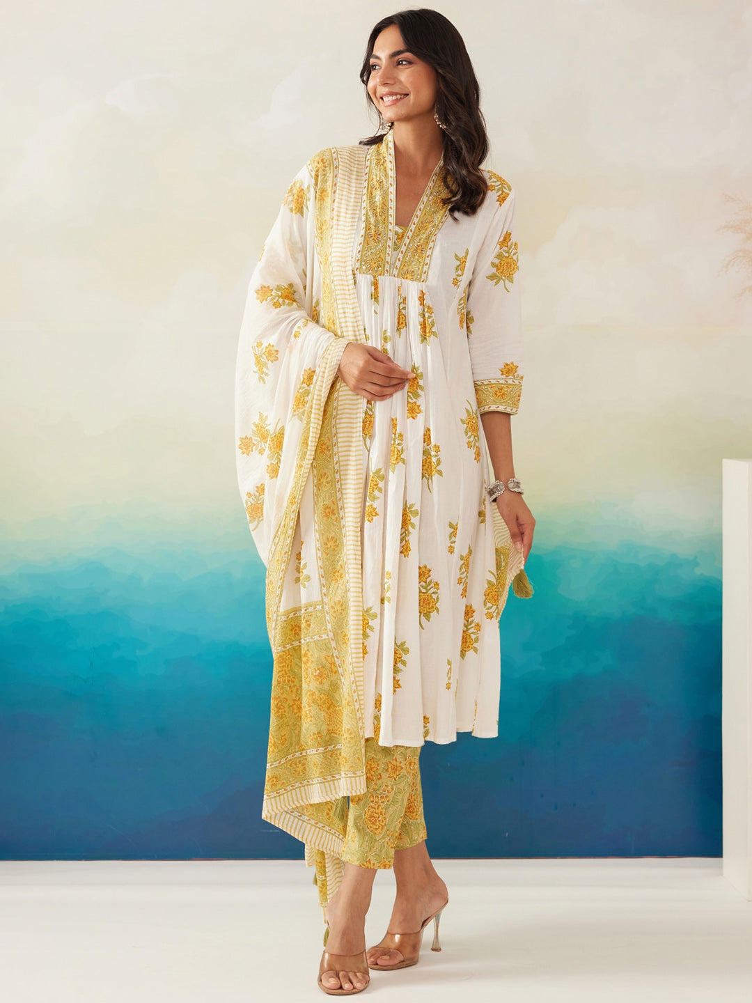 indo era, indoera, heeramandi dress, women kurta, kurta for women, women suit, 3 piece dress for women, 2 piece suit for women, sundress, summer sale, summer look, dress for wedding, birthday outfit for women, kurti, anarkali suit, pakistani suit, coord set women, maxi sundress for women, women suit, summer dress, salwar suit, cotton kurta for women, sharara suit for women, plazo suit, sleeveless kurti, office wear for women, party wear for women, dress for mother day, mother day outfit,