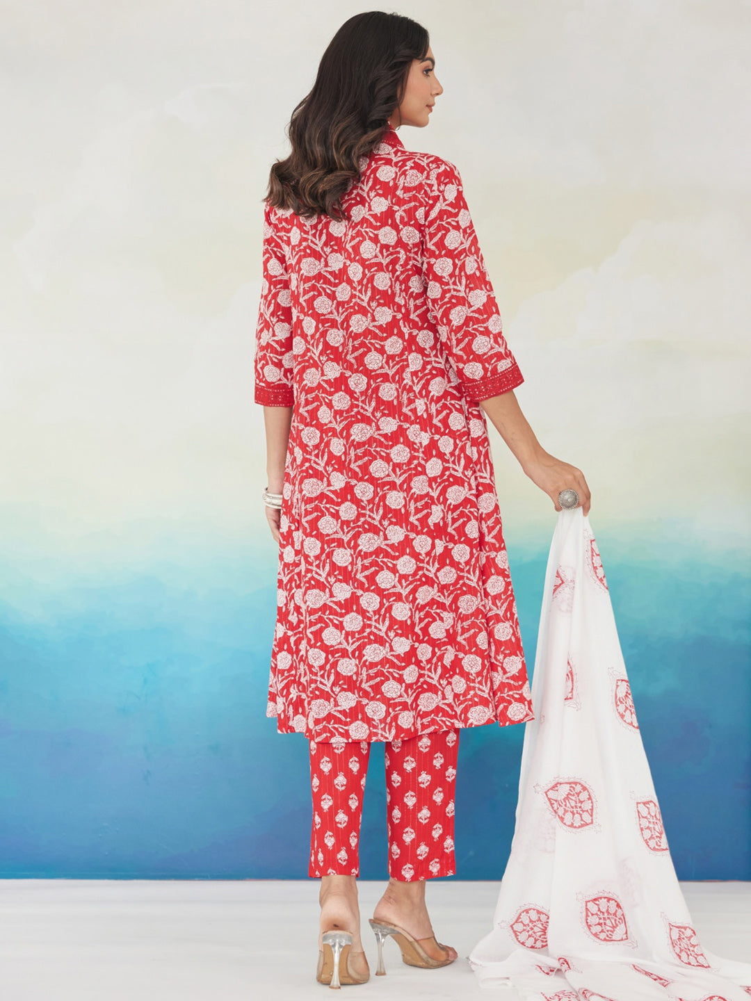 indo era, indoera, heeramandi dress, women kurta, kurta for women, women suit, 3 piece dress for women, 2 piece suit for women, sundress, summer sale, summer look, dress for wedding, birthday outfit for women, kurti, anarkali suit, pakistani suit, coord set women, maxi sundress for women, women suit, summer dress, salwar suit, cotton kurta for women, sharara suit for women, plazo suit, sleeveless kurti, office wear for women, party wear for women, dress for mother day, mother day outfit,