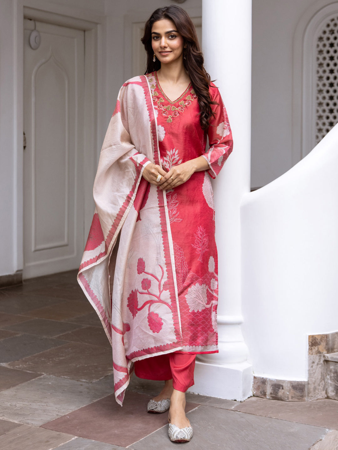 Red Kurta Sets  For women,indo era, indoera, kurta set for women, women kurta set, women suit, summer wear for women, festive suit for women, mother's day outfit, dress for mother, mother's day special, heeramandi dress