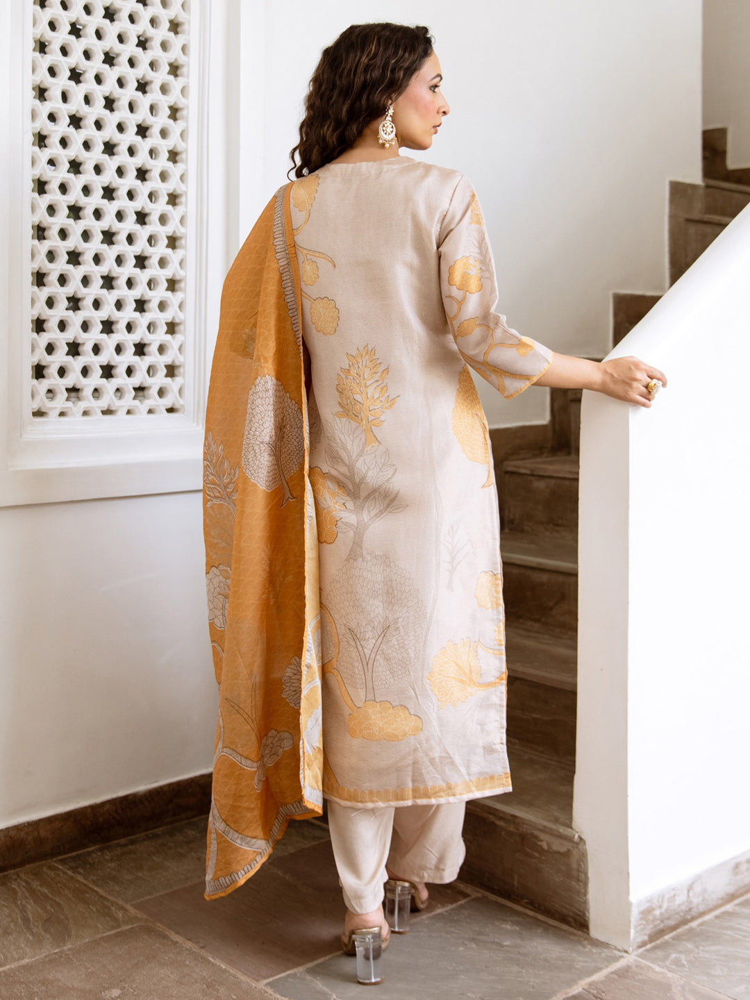 Off White Kurta Sets  For women,indo era, indoera, kurta set for women, women kurta set, women suit, summer wear for women, festive suit for women, mother's day outfit, dress for mother, mother's day special, heeramandi dress