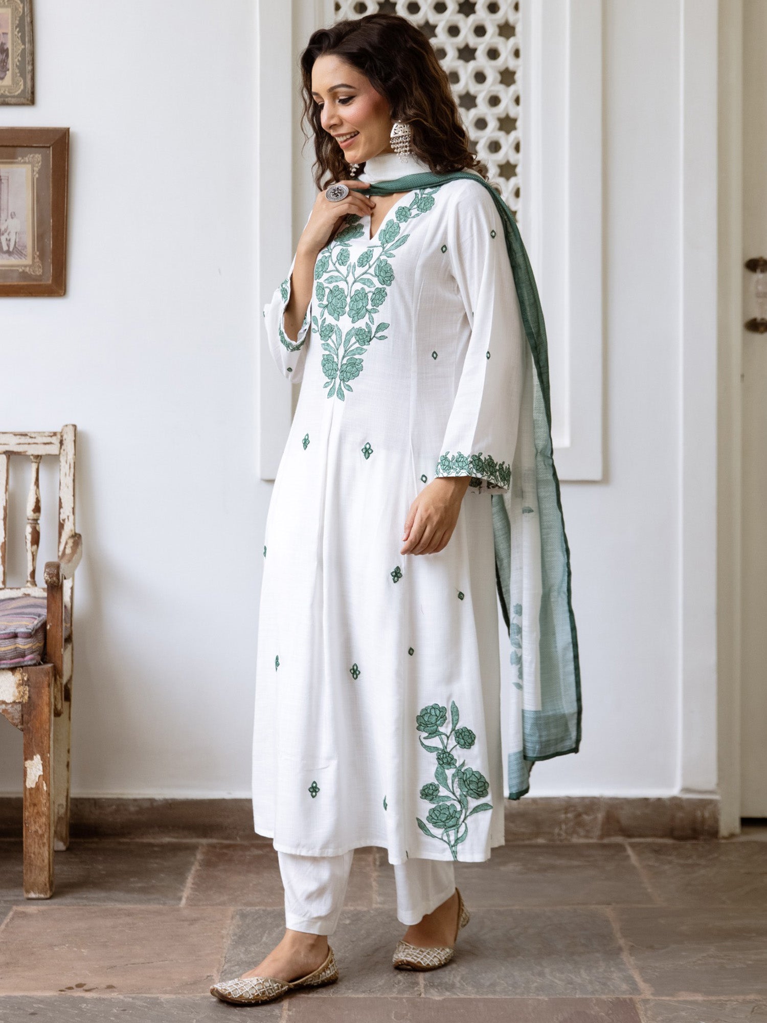 Off White Kurta Sets  For women,indo era, indoera, kurta set for women, women kurta set, women suit, summer wear for women, festive suit for women, mother's day outfit, dress for mother, mother's day special, heeramandi dress
