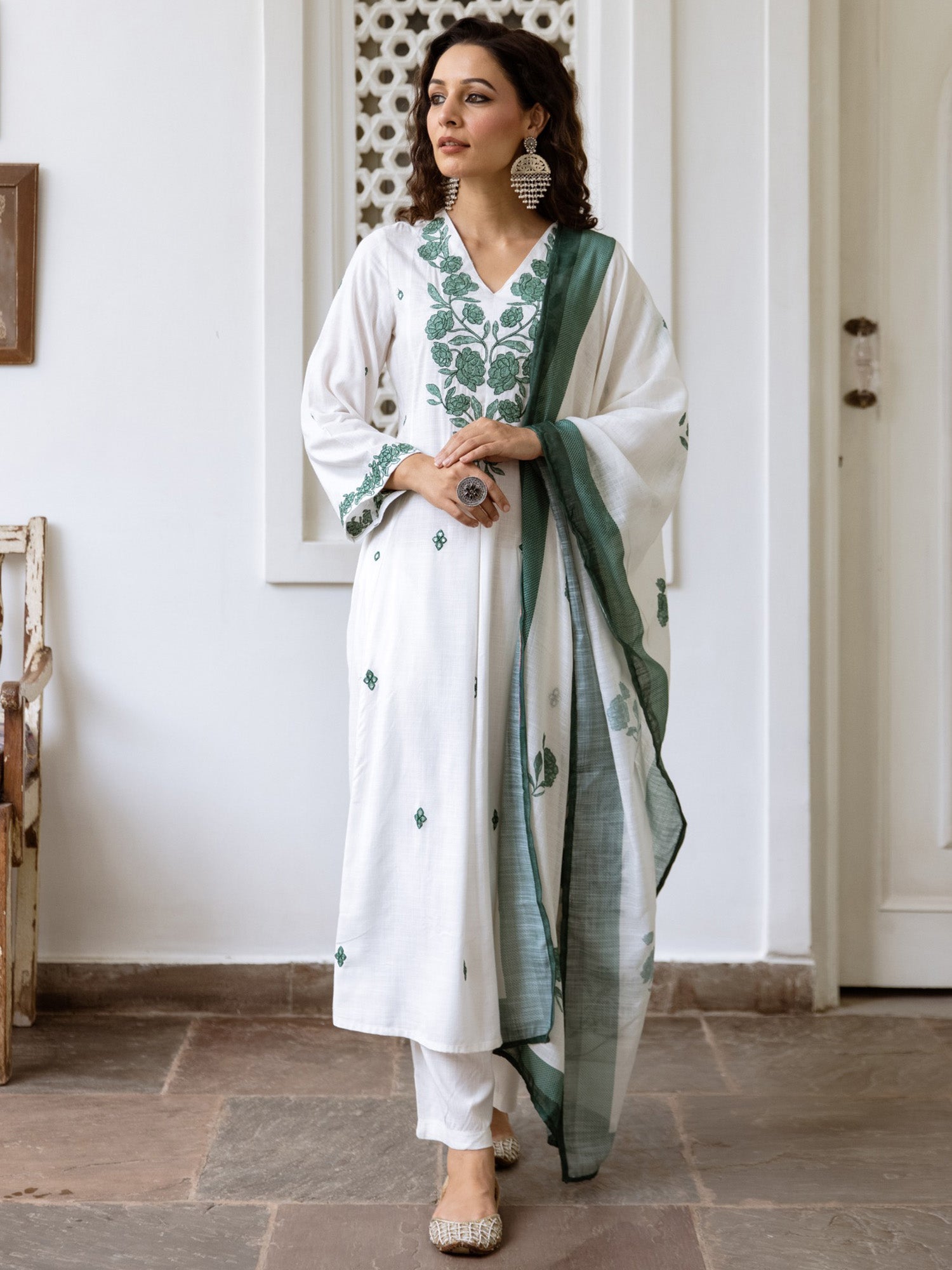 Off White Kurta Sets  For women,indo era, indoera, kurta set for women, women kurta set, women suit, summer wear for women, festive suit for women, mother's day outfit, dress for mother, mother's day special, heeramandi dress