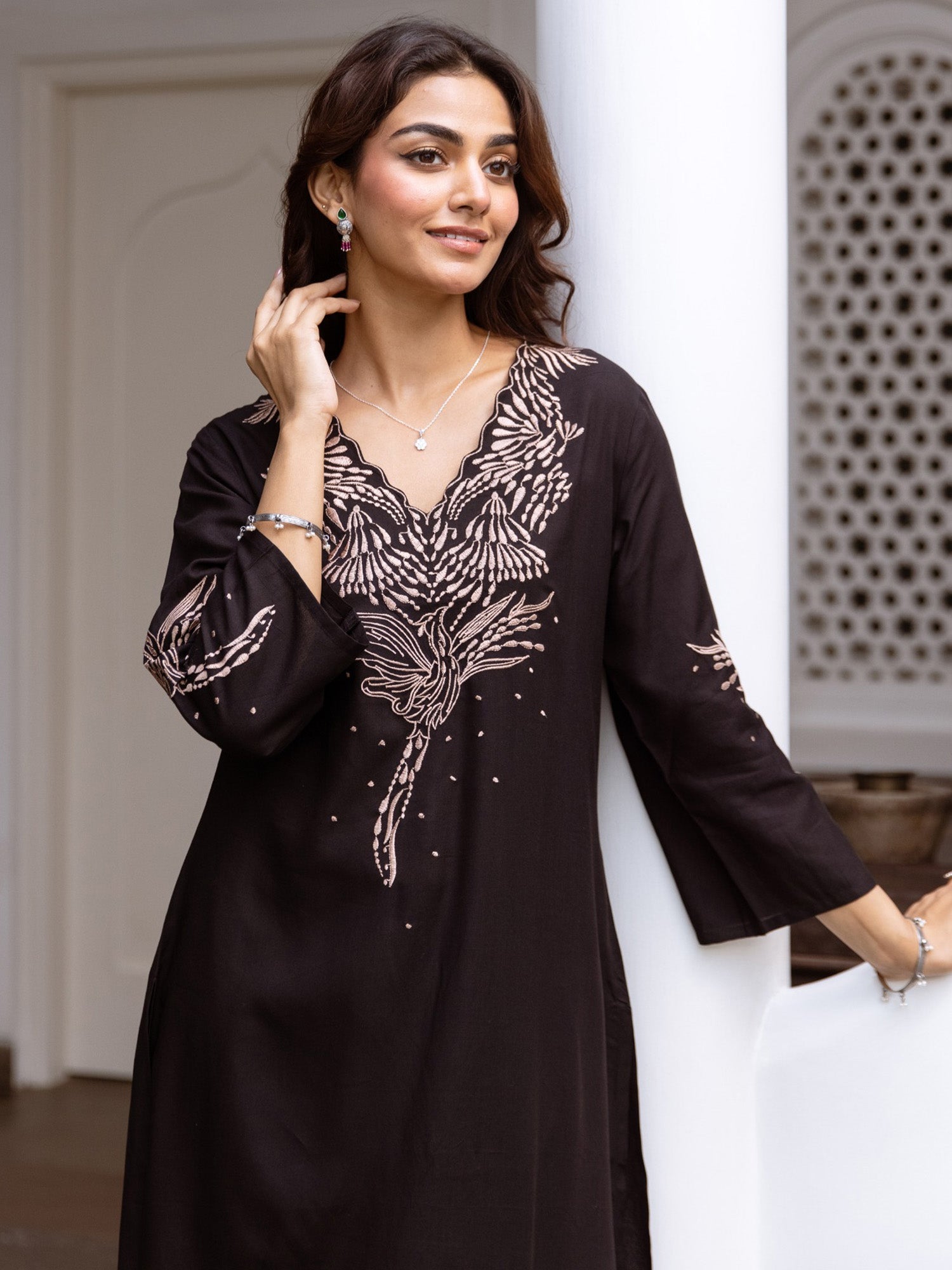 indo era, indoera, heeramandi dress, women kurta, kurta for women, women suit, 3 piece dress for women, 2 piece suit for women, sundress, summer sale, summer look, dress for wedding, birthday outfit for women, kurti, anarkali suit, pakistani suit, coord set women, maxi sundress for women, women suit, summer dress, salwar suit, cotton kurta for women, sharara suit for women, plazo suit, sleeveless kurti, office wear for women, party wear for women, dress for mother day, mother day outfit,