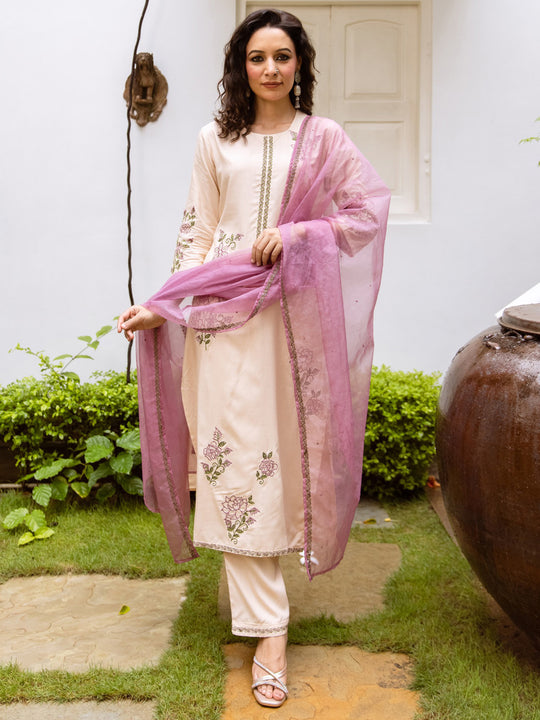 Indo Era Off White Embroidered Straight Kurta Trousers With Dupatta Set