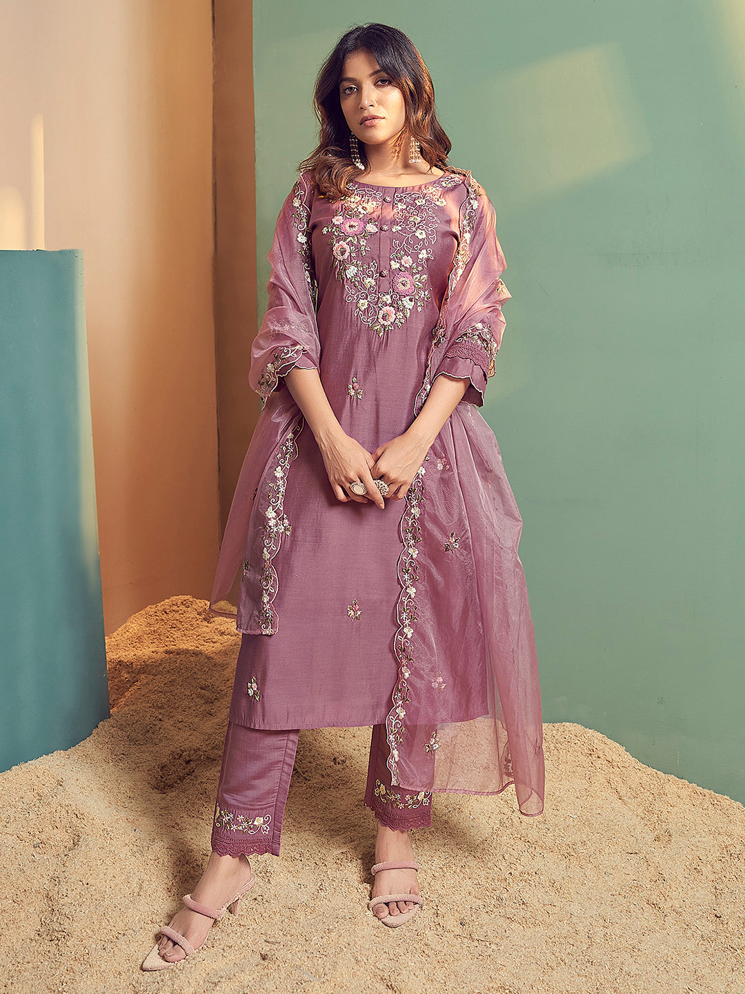 indo era, indoera, indo era kurta, heeramandi dress, heeramandi, dress for women, kurta for women, kurtaset for women, indo era kurta set, indo era suit, anarkali kurta, salwar suit, sharara set, cotton kurta, dress for women, kurta for women, birthday dress for women, gown for women, formal dress for women, party wear for women, summer dress, female kurti, cotton dress for women, kurta with dupatta, dressing style, casual look, new arrival for women, Lavender suit