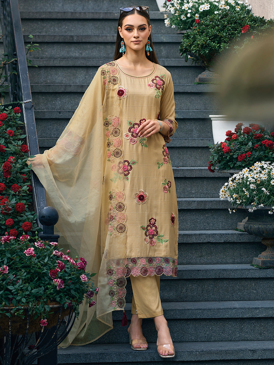 holi outfit for women, holi outfit ideas, holi outfit for men, holi outfit for girls, holi outfit for baby girl, holi outfit for baby boy, holi outfit pinterest, holi outfit ideas men, holi outfits for kids, Eid Outfits, Eid Collection, New Kurta Sets, Salwar Suits for Eid, women's day outfit ideas, women's day outfits, Co-Ords, V-Neck dresses, Round Neck suits, Cotton Kurta Sets, Heavy Outfits For Eid, Pakistani Outfits, Pakistani Kurta Sets, Pakistani Dresses for women